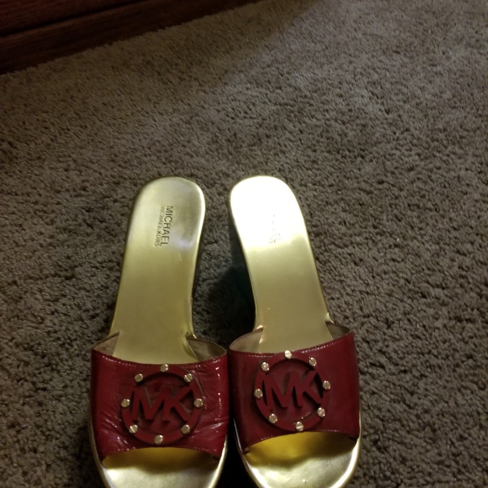 Michael Kors red wedges